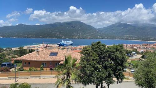 Propriano Apartamento | Studio équipé vue mer