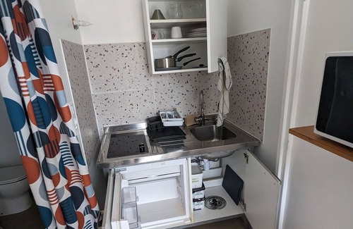 La Roche-sur-Yon Apartamento | Studio 1 Personne Avec Terrasse, 30 min du Littoral
