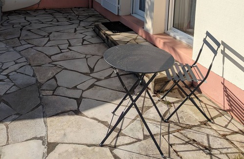 La Roche-sur-Yon Apartamento | Studio 1 Personne Avec Terrasse, 30 min du Littoral