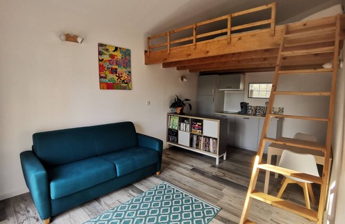La Couronne Casa | Studio 2/4 persons near beaches with large garden