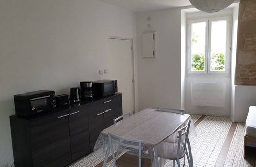 Chasseneuil-du-Poitou Apartamento | Studio 2 - 3 min from Futuroscope - 1 to 4 people