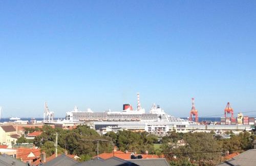 Fremantle Apartamento | Studio 204 with harbour, ocean and sunset views from the balcony
