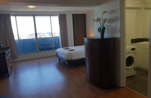 Fremantle Apartamento | Studio 204 with harbour, ocean and sunset views from the balcony