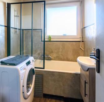 Mulhouse Apartamento | Studio 26 m2 à Mulhouse - Terrasse & Stationnement - Accès UHA & Tram