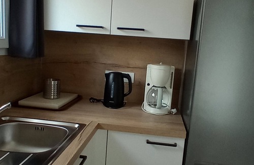 La Valette-du-Var Apartamento | Studio 28 m square, garden level, no works.
