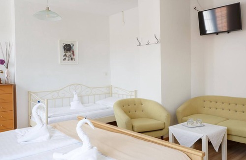 Morbisch am See Cabaña | Studio 3-bett Zimmer, Dusche, WC - Pension Laubenhof