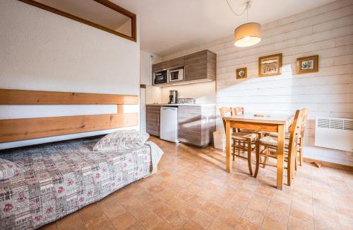 Cohennoz Apartamento | Studio 3 - Le Rodhodendron