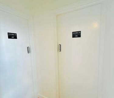 Stratford and New Town Hotel | Studio 34