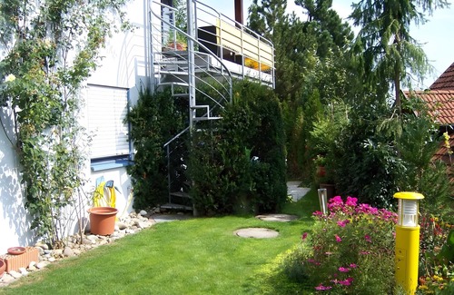 Unterkirnach Apartamento | Studio '38 sqm' with Shared Terrace, Shared Garden and Wi-Fi