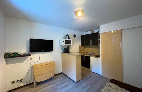 Allos Apartamento | Studio 4 people down the slopes- La Foux d'Allos