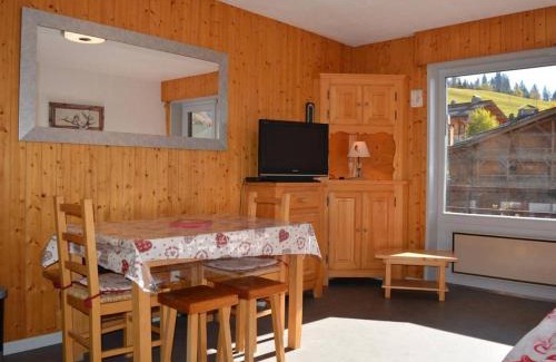 Le Grand-Bornand Apartamento | Studio 4 pers. proche pistes avec parking et casier à ski - FR-1-241-129