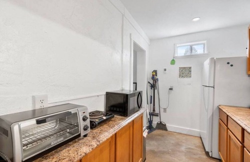 Alpine Apartamento | Studio 410 - Alley Unit