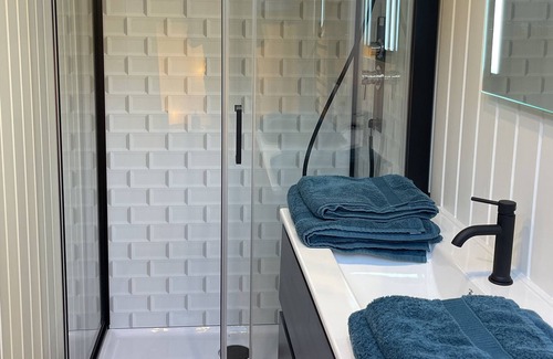 Saint-Hernin Apartamento | Studio 42m2 Centre-bourg