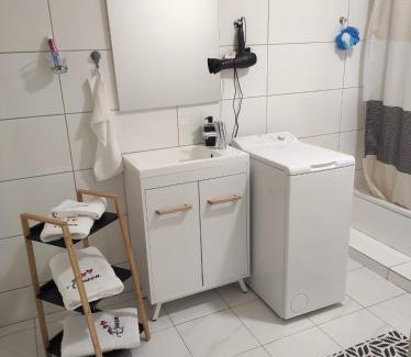Village-Neuf Casa | Studio 45m2 très calme