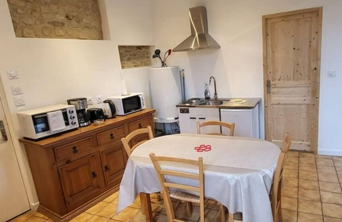 Chasseneuil-du-Poitou Apartamento | Studio 5 - 3 min du Futuroscope - 1 à 4 Personnes