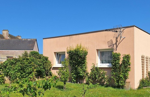 Plougasnou Apartamento | Studio 50m2 between fishing port and beach 100m away ideal for 1 couple and 1 child