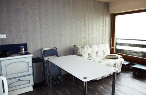 Arette Apartamento | Studio 6 personnes, balcon, proche pistes et commerces - FR-1-602-34