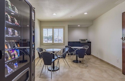 Plano Hotel | Studio 6 Plano, TX
