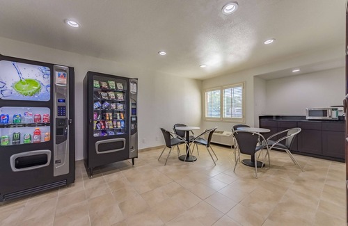 Plano Hotel | Studio 6 Plano, TX