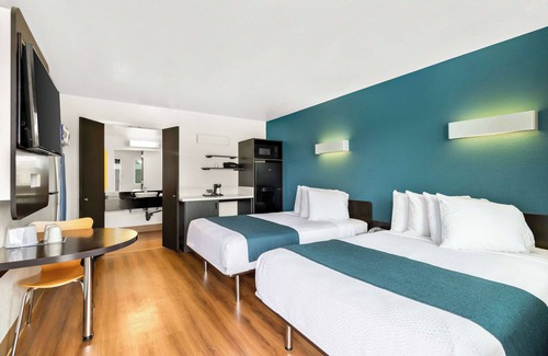 Carpinteria Hotel | Studio 6 Suites Carpinteria, CA–Santa Barbara - South