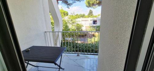 La Petite Motte Apartamento | Studio 7 mn mer, refait neuf, cosy, parking, piscine