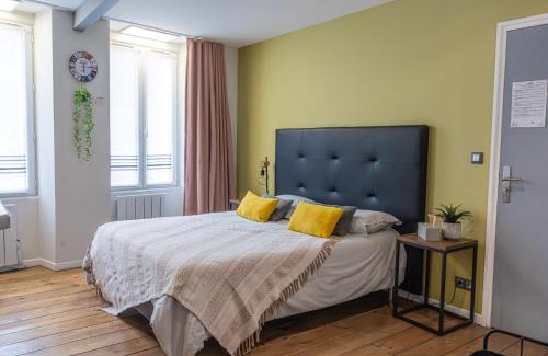 Epernay Apartamento | Studio 86 - Climatisation & proche centre-ville- 2 personnes - BnB Epernay
