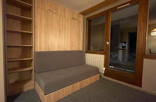 Jeux Apartamento | Studio 941-Particulier-Résidence L'Ours Blanc-Alpe d'Huez-Centre Station