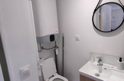 Deville-les-Rouen Apartamento | Studio a 10 min de Rouen - Le Guillaume