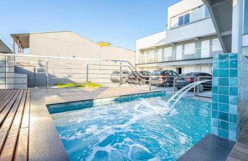 Picarras Apartamento | Studio A 350m PRAIA com Garagem privativa Cozinha funcional Ar Condicionado, Wi Fi, Localização estratégica, Centro da cidade, perto de tudo Reserve agora mesmo