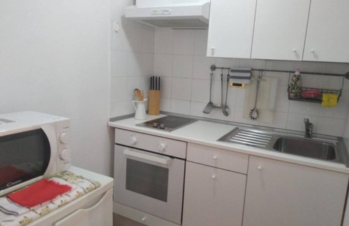 Fiumaretta Apartamento | Studio apartment near the sea, with garden and private parking " The Seagull"