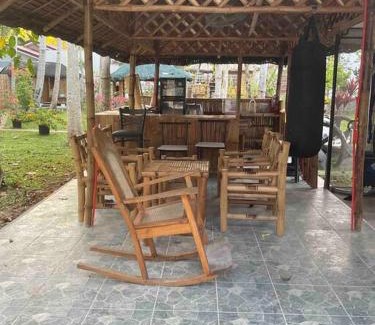 Dauis Apartamento | Studio A (M&K’s Guest House)