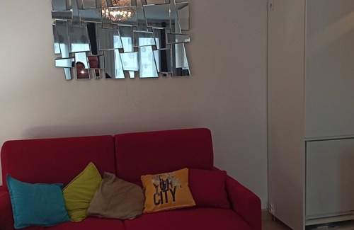 Lemasson Apartamento | Studio Agreable Très Proche du Centre de Ville et Moyen de Transport