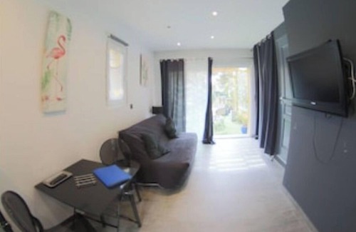 San-Gavino-di-Carbini Apartamento | Studio air-conditioning at Pierre's