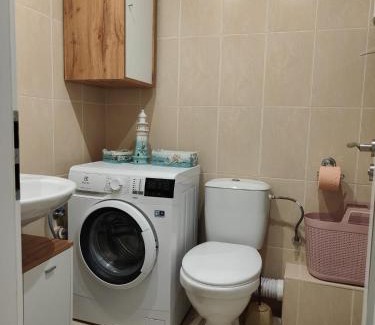 Pomorie Apartamento | Studio Aivasovski Park - meters away from beach