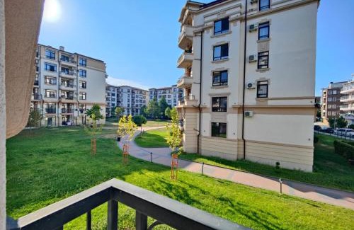 Pomorie Apartamento | Studio Aivasovski Park - meters away from beach