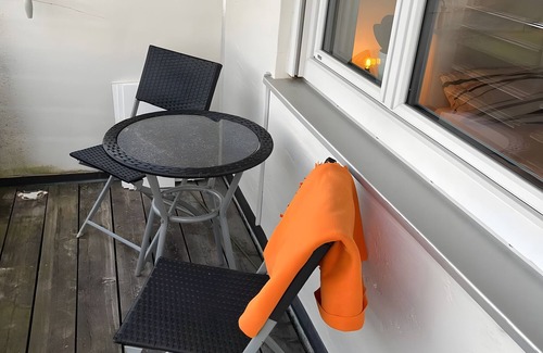 Prien am Chiemsee Apartamento | Estudio 'Am Chiemsee Mit Bergblick' con vistas a la montaña, balcón y Wi-Fi
