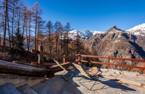 Valtournenche Apartamento | Studio Ancienne Bergerie Studio 1 by Interhome
