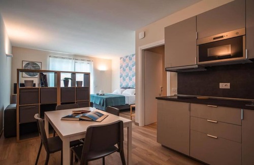 Gargagnago di Valpolicella Apartamento | Studio Apartment 'Agni' with Shared Terrace, Wi-Fi and Air Conditioning