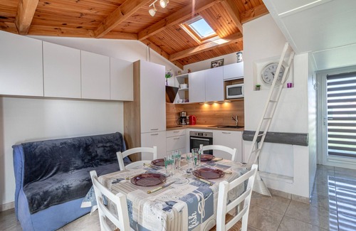 Bretignolles-sur-Mer Apartamento | Apartamento estudio 'Piscine Partagée' con piscina compartida, terraza privada y Wi-Fi