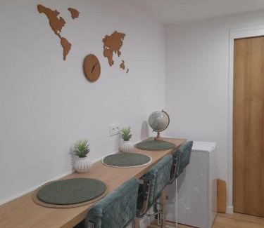 Brigueil-le-Chantre Apartamento | Studio Apartment