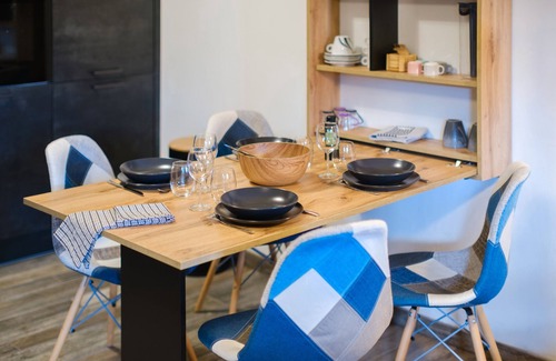 Bastide Giraud Apartamento | Apartamento estudio 'Cocoon Hut - Terraza - Piscina' con piscina compartida y aire acondicionado