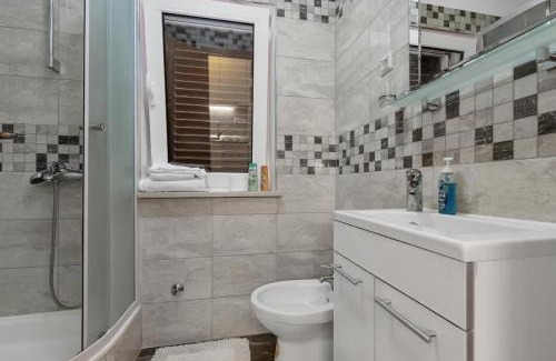 Duce Apartamento | Studio-Apartman Rogac