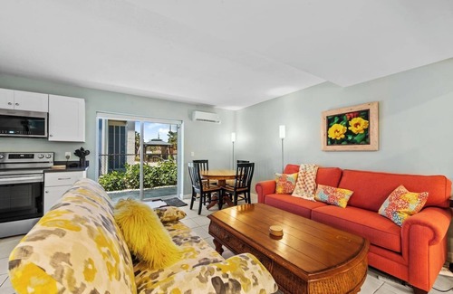 Laguna Shores Apartamento | Studio apartment across from the beach