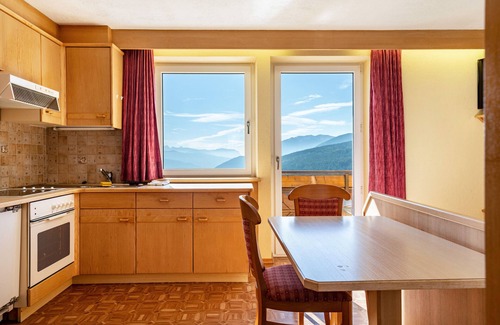 Maranza Apartamento | Apartamento estudio 'Apt Waldblick' con vistas a la montaña, terraza privada y Wi-Fi