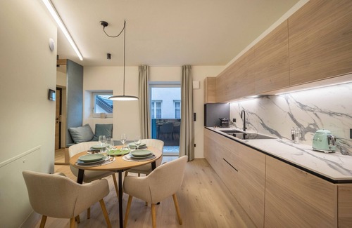 Old Town Apartamento | Apartamento estudio 'Avia Living Teresa' con vistas a la montaña y Wi-Fi