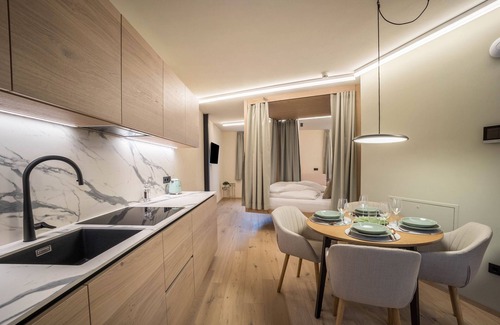 Old Town Apartamento | Apartamento estudio 'Avia Living Teresa' con vistas a la montaña y Wi-Fi