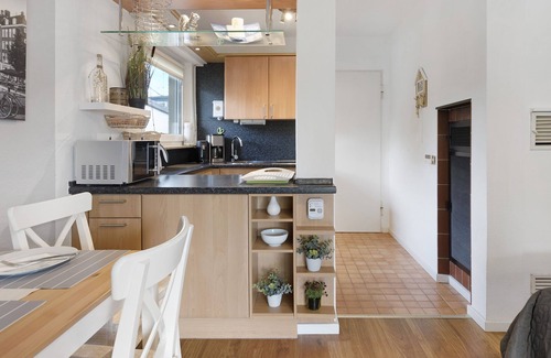 Gaienhofen Apartamento | Apartamento estudio 'Boutique Apartment Anybody' con vistas al lago, balcón y Wi-Fi