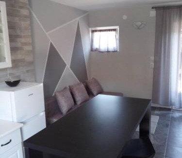 Ogulin Apartamento | Studio Apartment Dunja