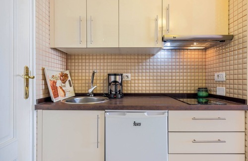 El Medano Apartamento | Acogedor Estudio Centro Medano cerca de la playa con Wi-Fi y balcón