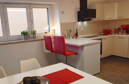 Neuendorf Apartamento | Apartamento tipo estudio 'Ferienhaus Rheinblick Wohnung 1' con terraza comunitaria y wifi